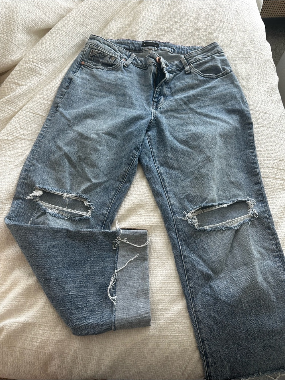 Cuffed Distressed Straight Jeans!